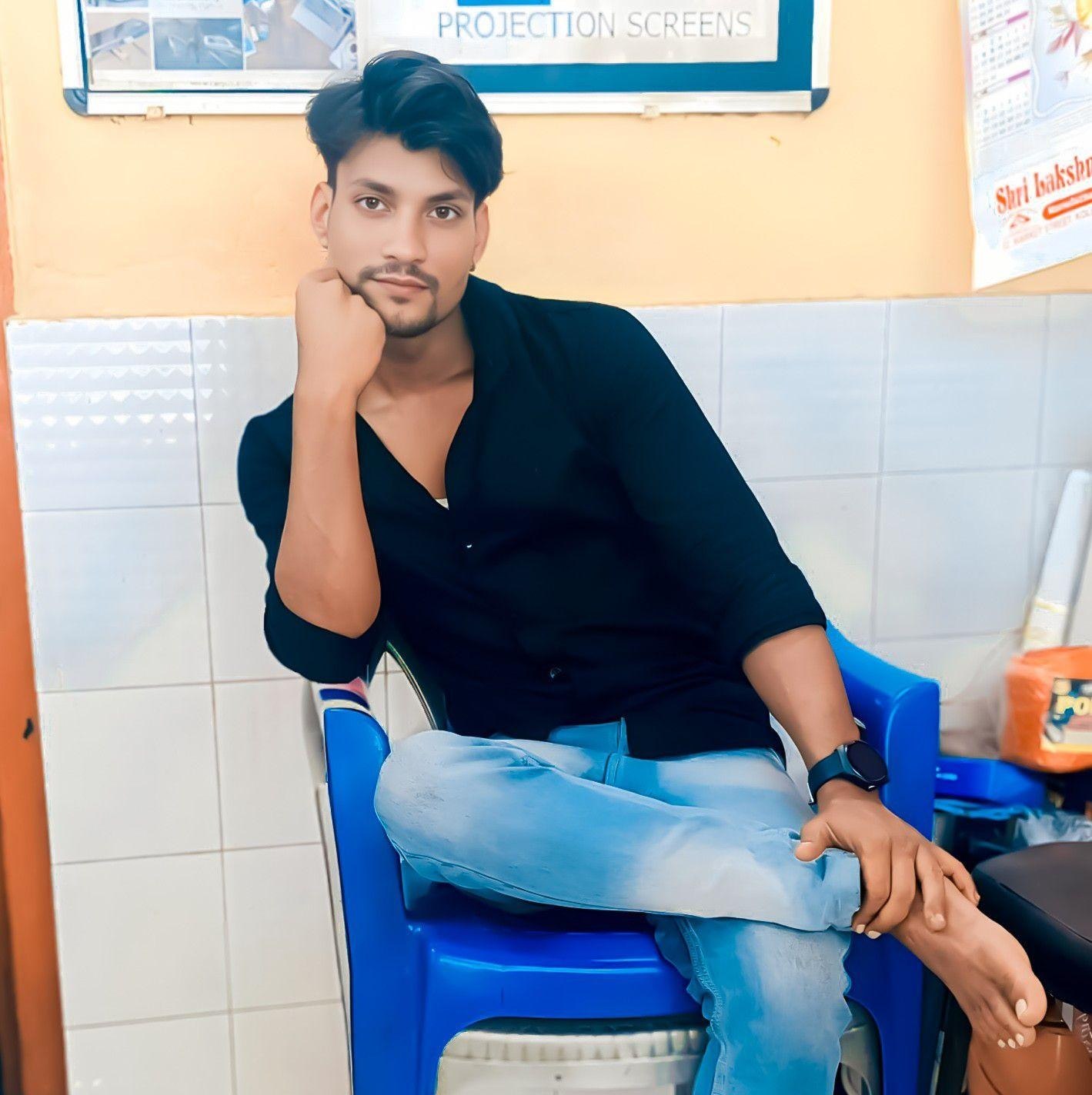 Rs Raj Prom