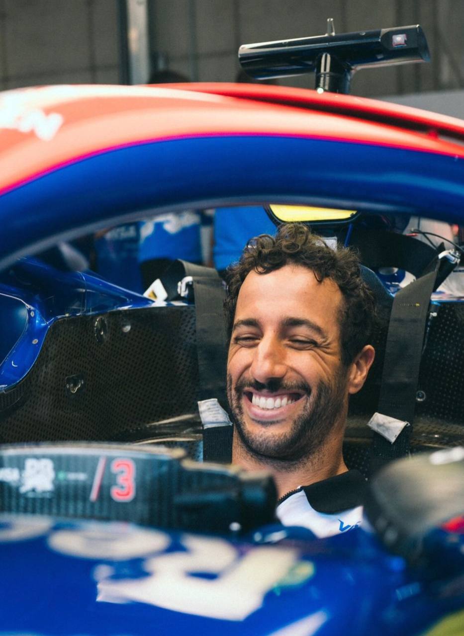 Daniel Ricciardo Devoted Fans