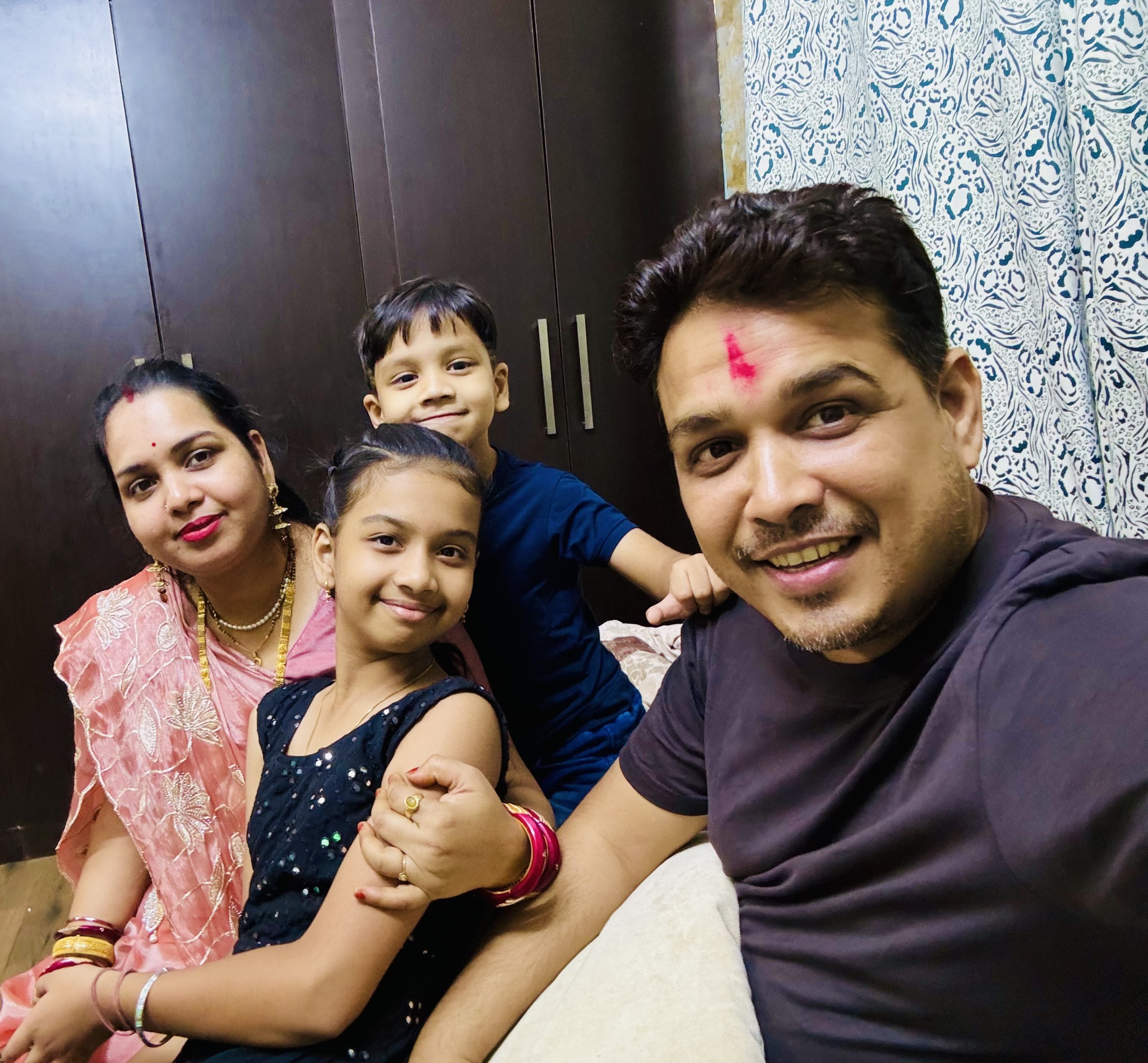 Raj & Family Dubai Lifestyle