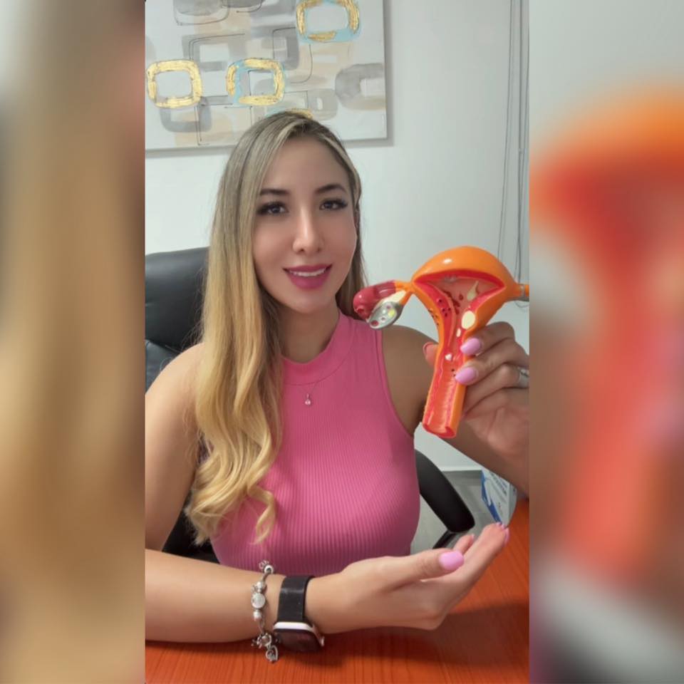 Dra. Carla Rangel / Ginecología y Obstetricia | León