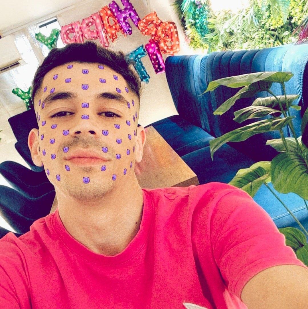 فيديو نادر: #الرئيس_تبون يدشن ملعب و يسجل هدف 😁 | صدى الجزائر