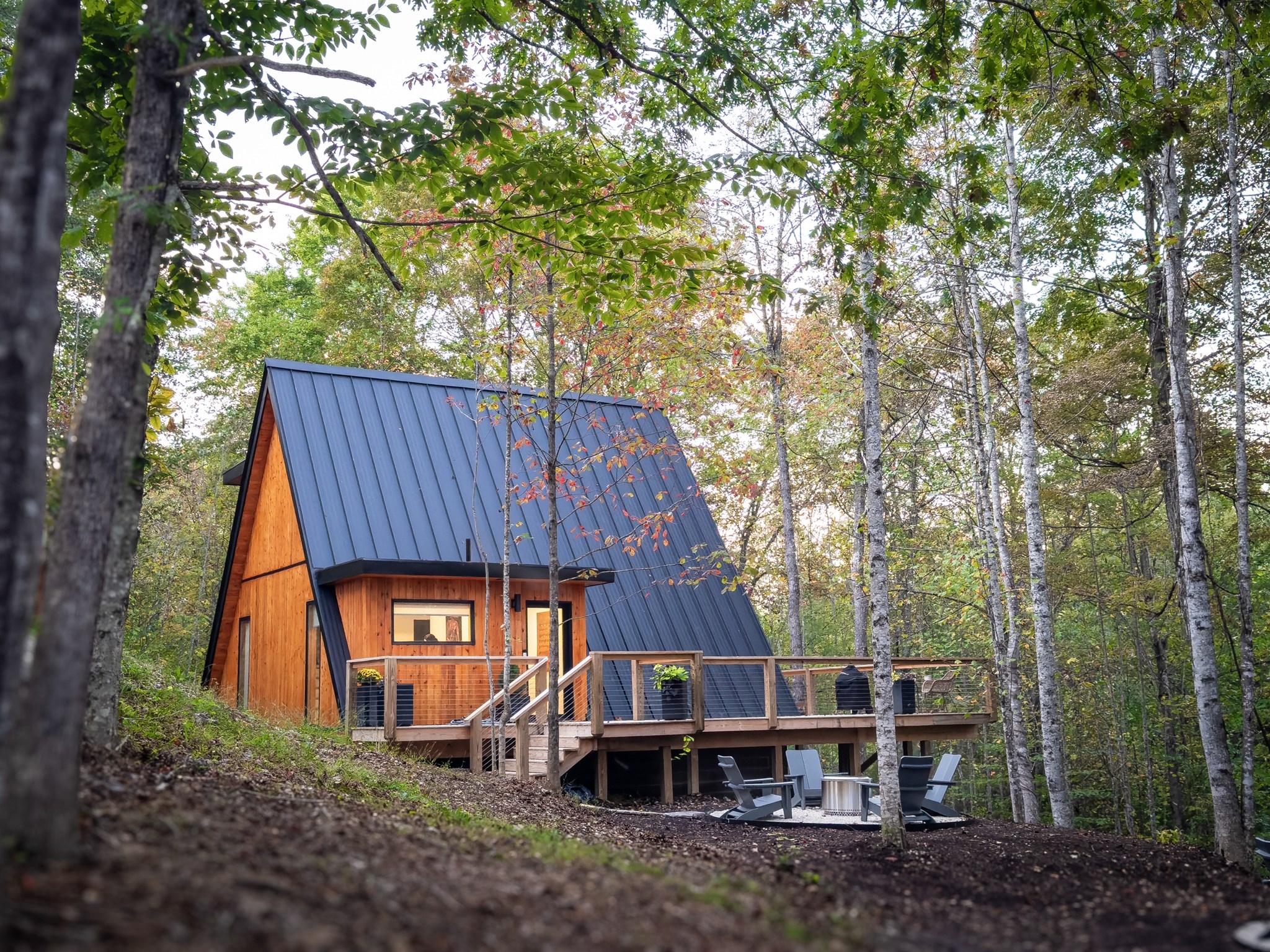 The Everly Cabins: A Wilderness Escape | Rogers KY