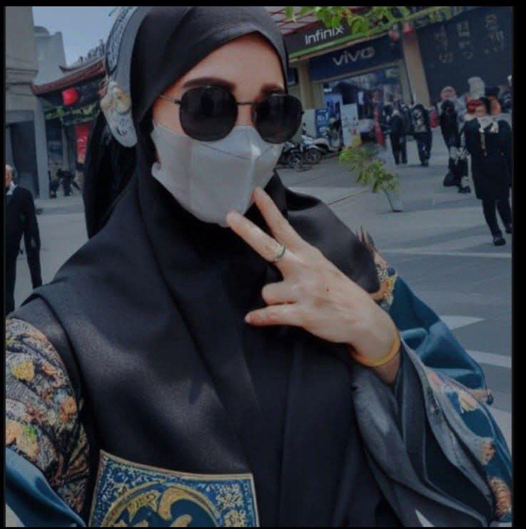 Isty Demaro