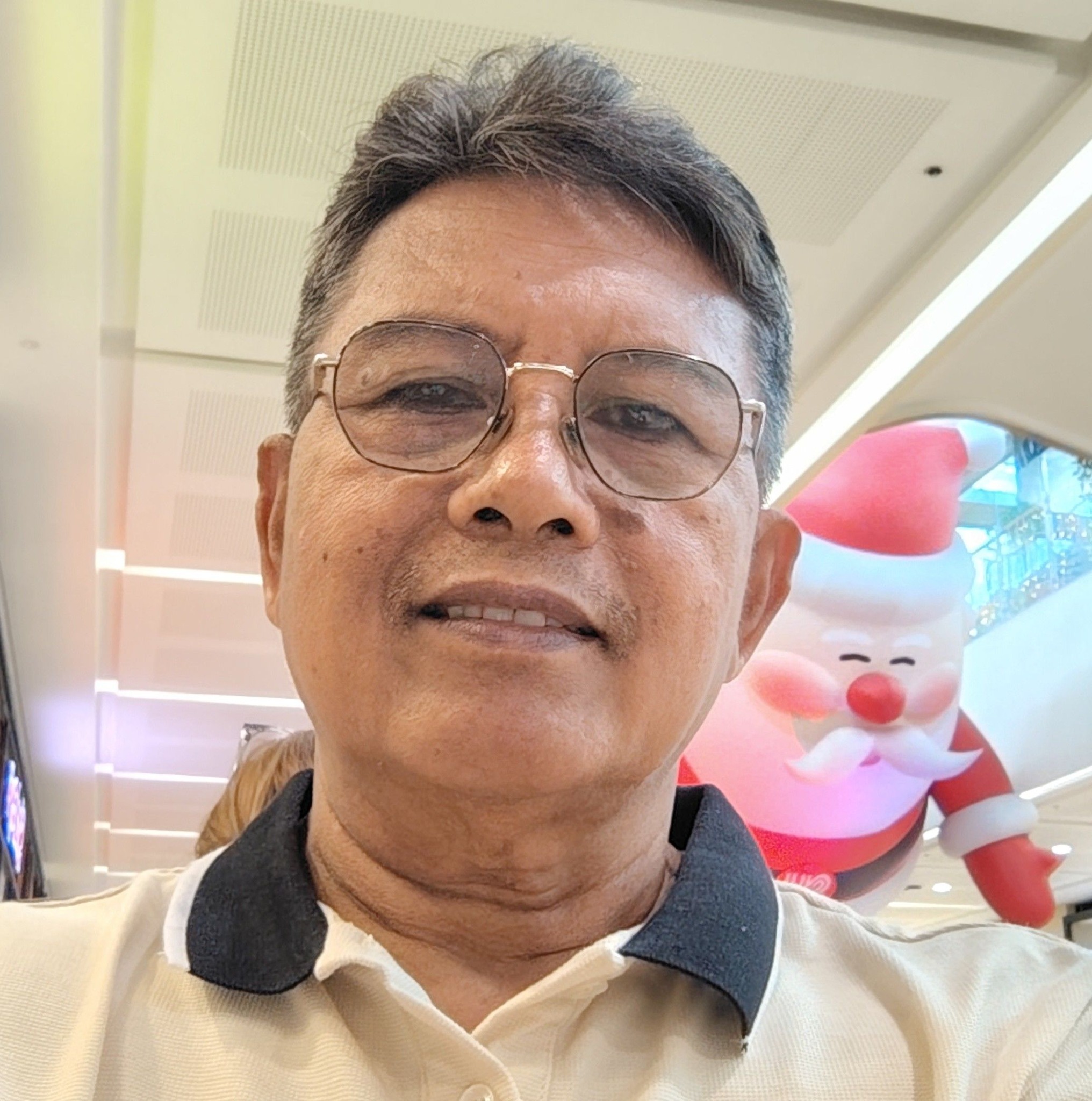 are naman sya hu ang sikat nga Medina sa banwa sang Carles # ...