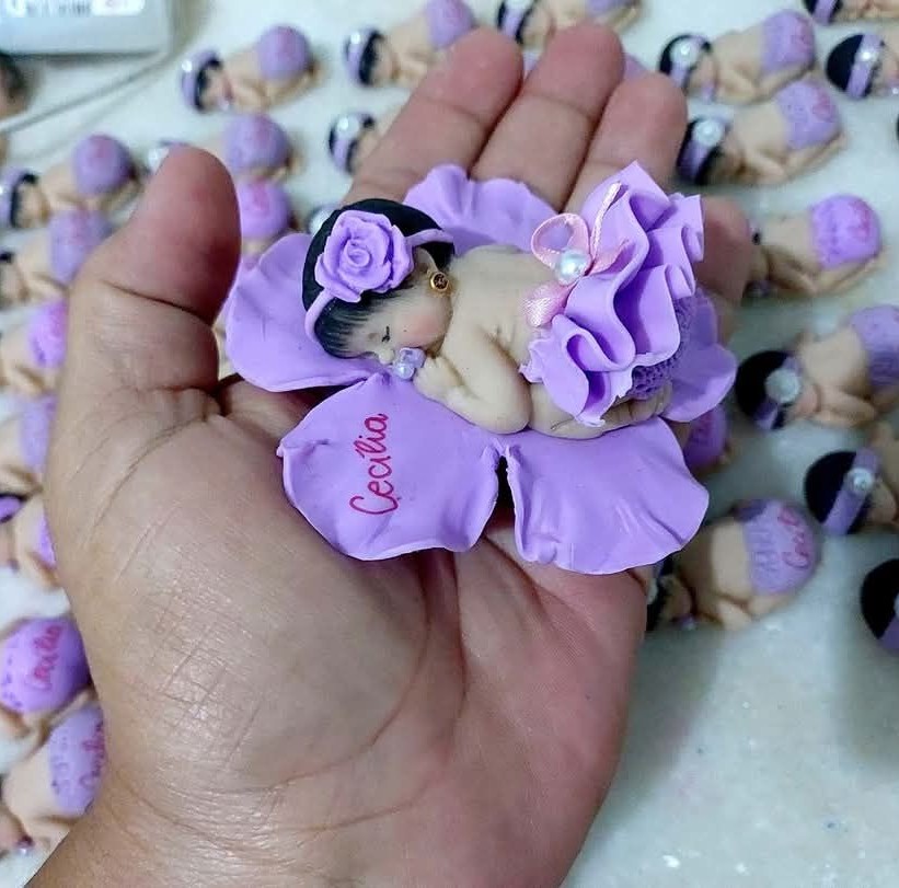 Tutorial : making mini papaya. From shaping the clay to painting the ...