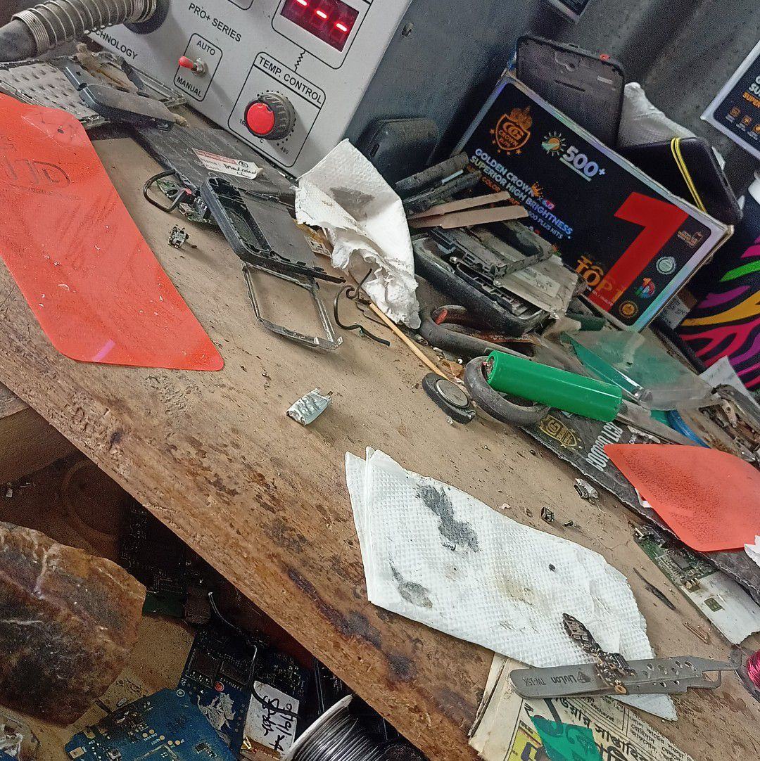 Best Mobile Repaing | Gossaigaon