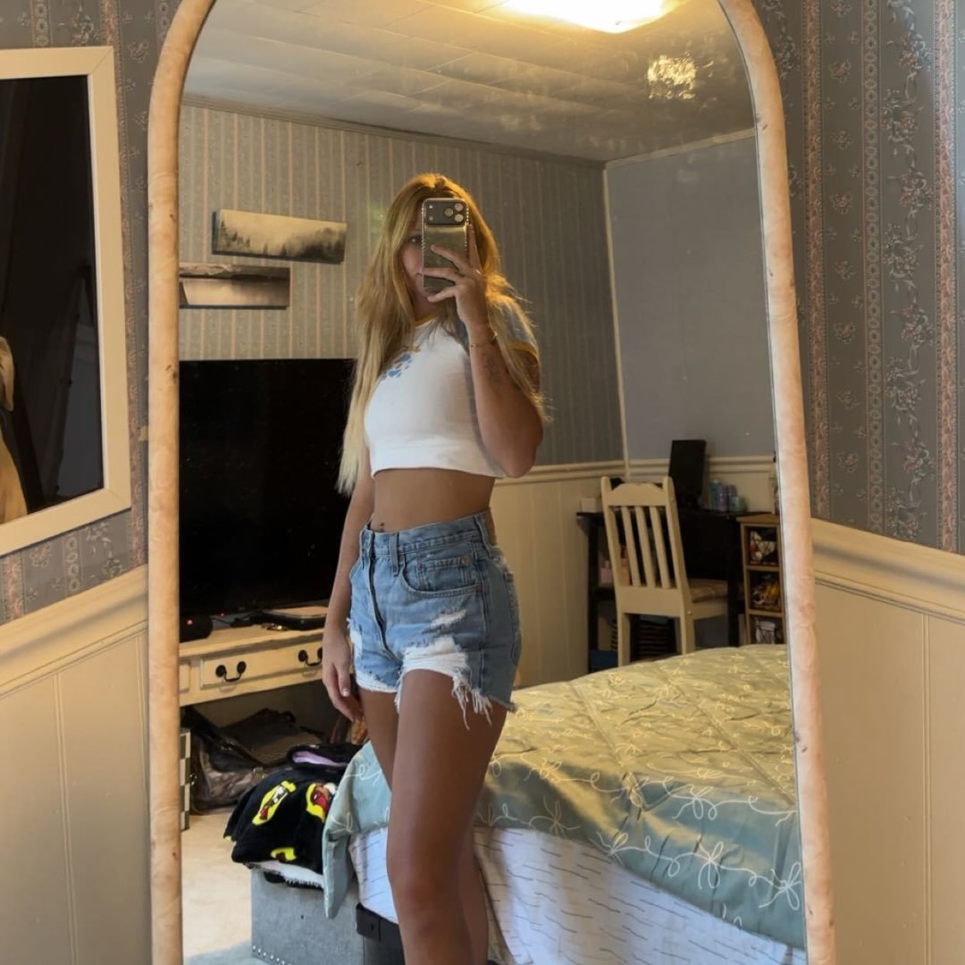 Carly Roth