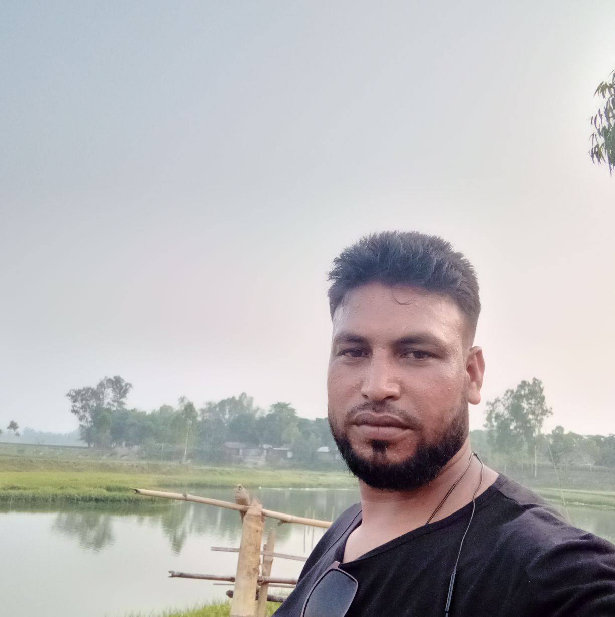 Md Alomgir