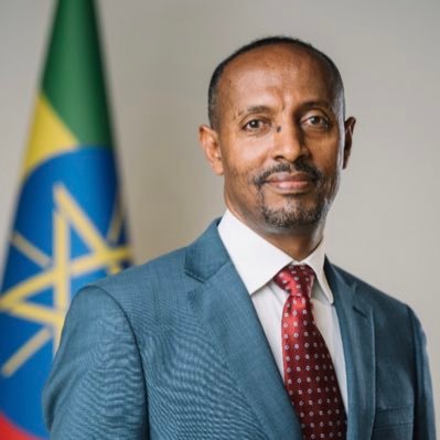 Ashenafi Melese - ኢትዮጵያ ውስጥ ሀገርህን ለማን አደራ ትሠጣለህ ብባል ከአቶ... | Facebook