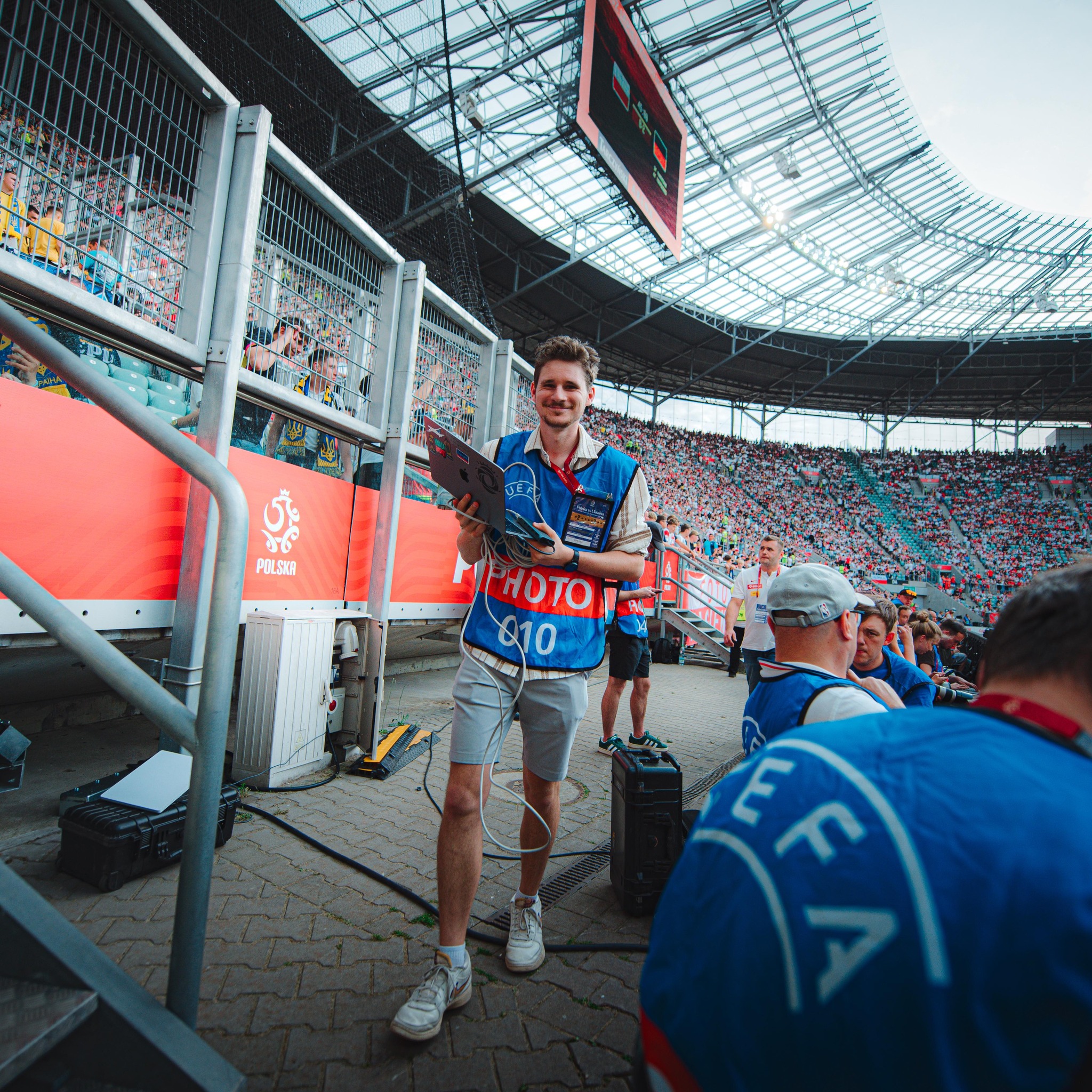 Co za wsad, wow!!!! 🤯 Devin Robinson lata nad koszami. Forma rośnie 🚨 ...