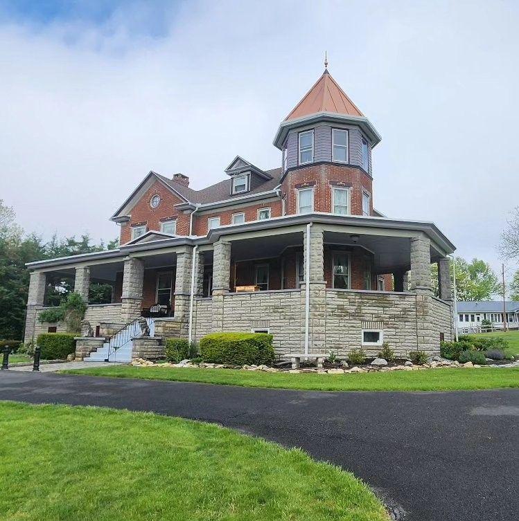 Walnut Hill Manor | Waynesboro PA