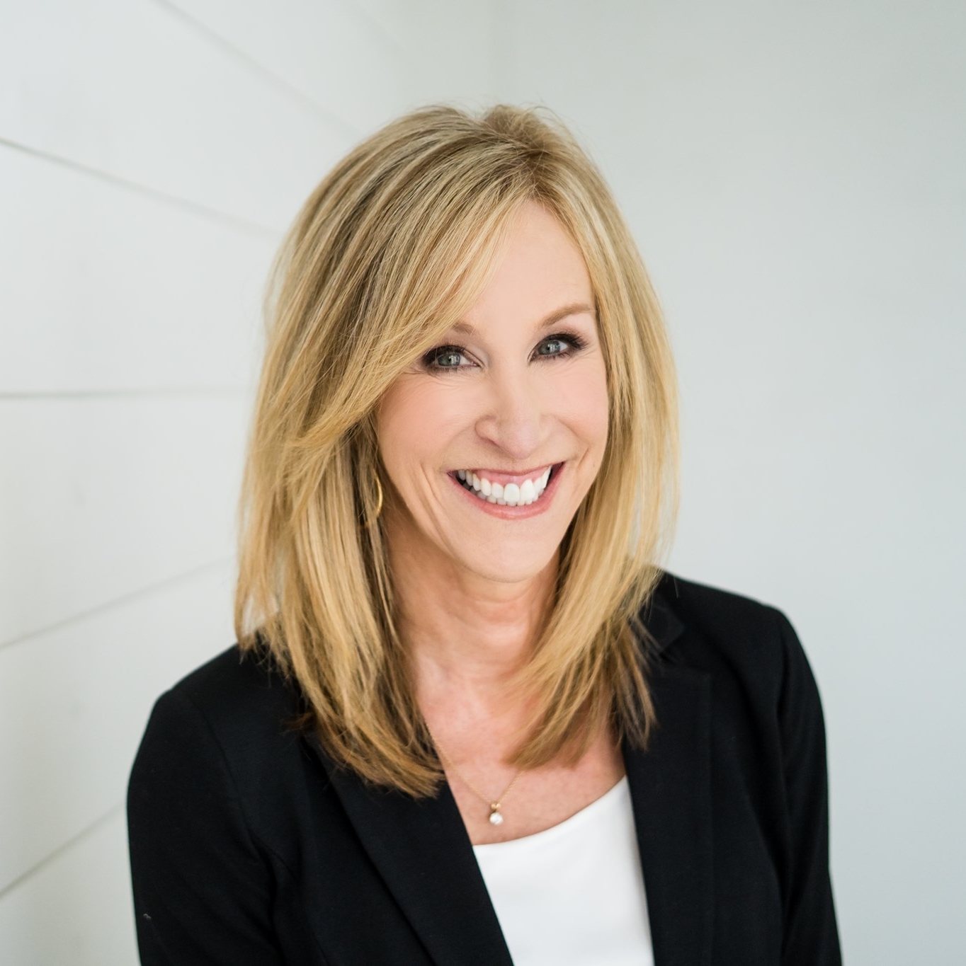 Leigh Ann Johnson - Denver Metro Area Real Estate