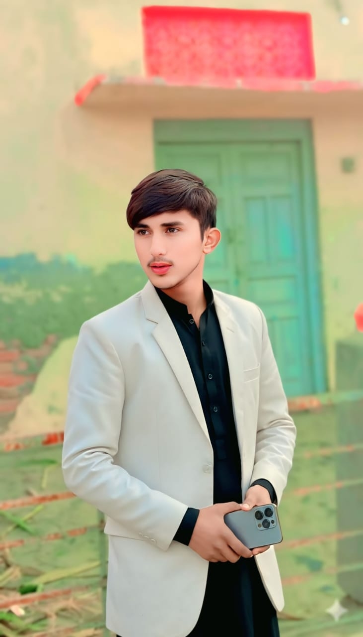 POETRY LOVERS 💞 | Aj pta chala g | Facebook