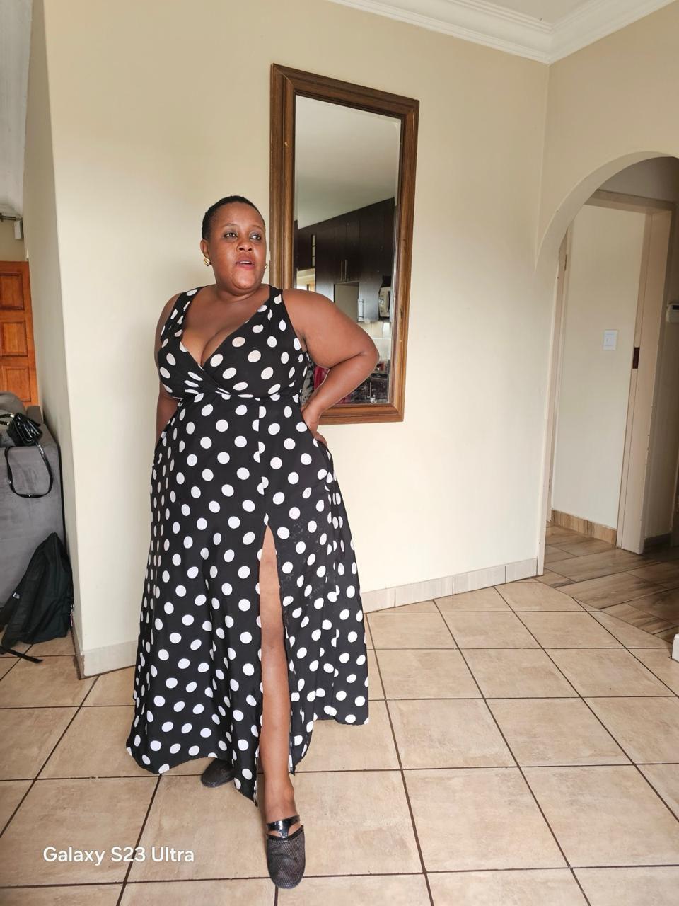 Embracing elegance and motherhood this year! 🌸 As a busy influencer, I ...