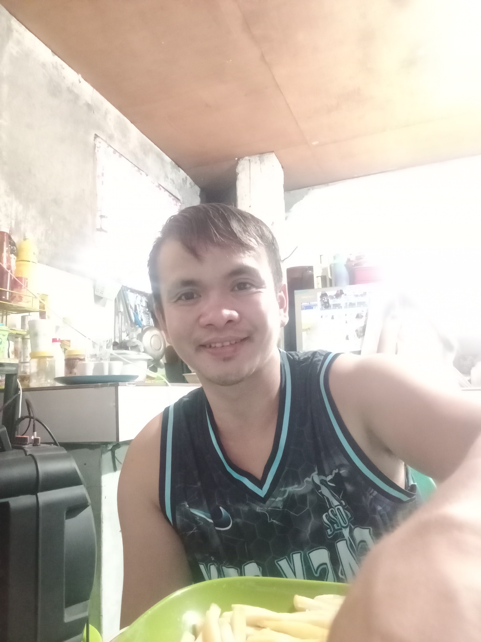 POV: public... - Carl Eric “Konsi Kuya Carl” Ballesteros Rico | Facebook