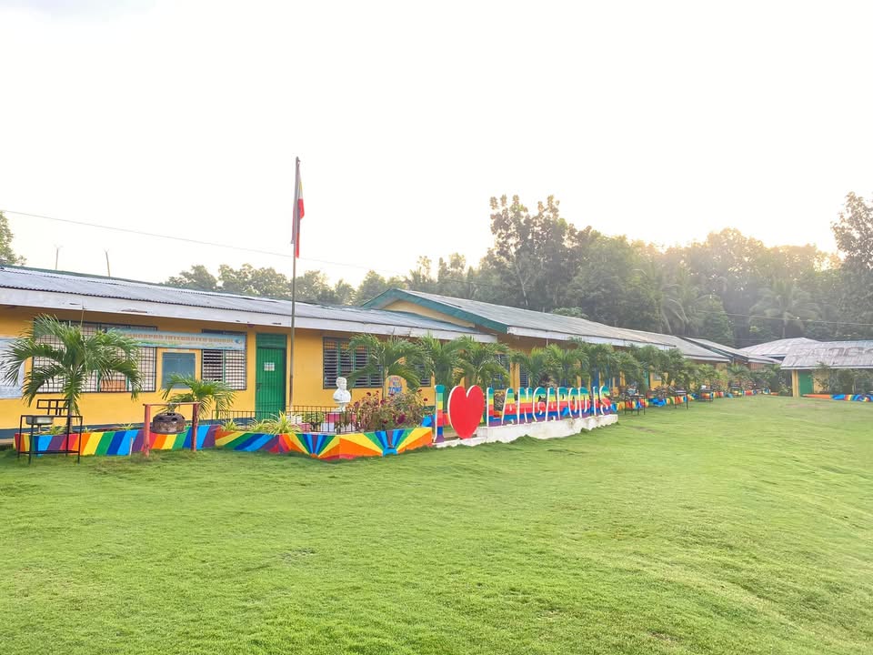 Langapod Integrated School- Senior High School | Labangan