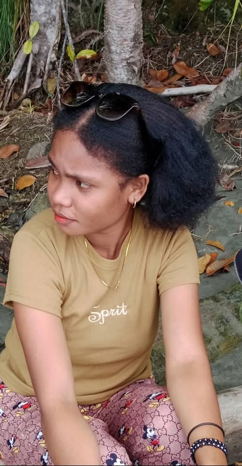 Thaee Syutt