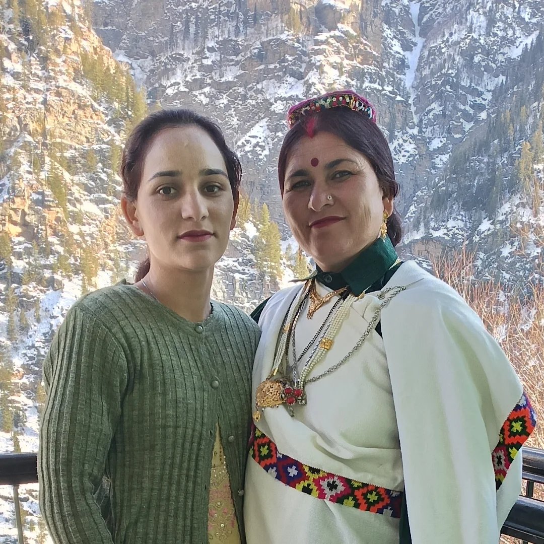 🙏🌺 नवरात्रि के शुभारंभ पर माँ शीतला के दिव्य दर्शन का सौभाग्य प्राप्त ...