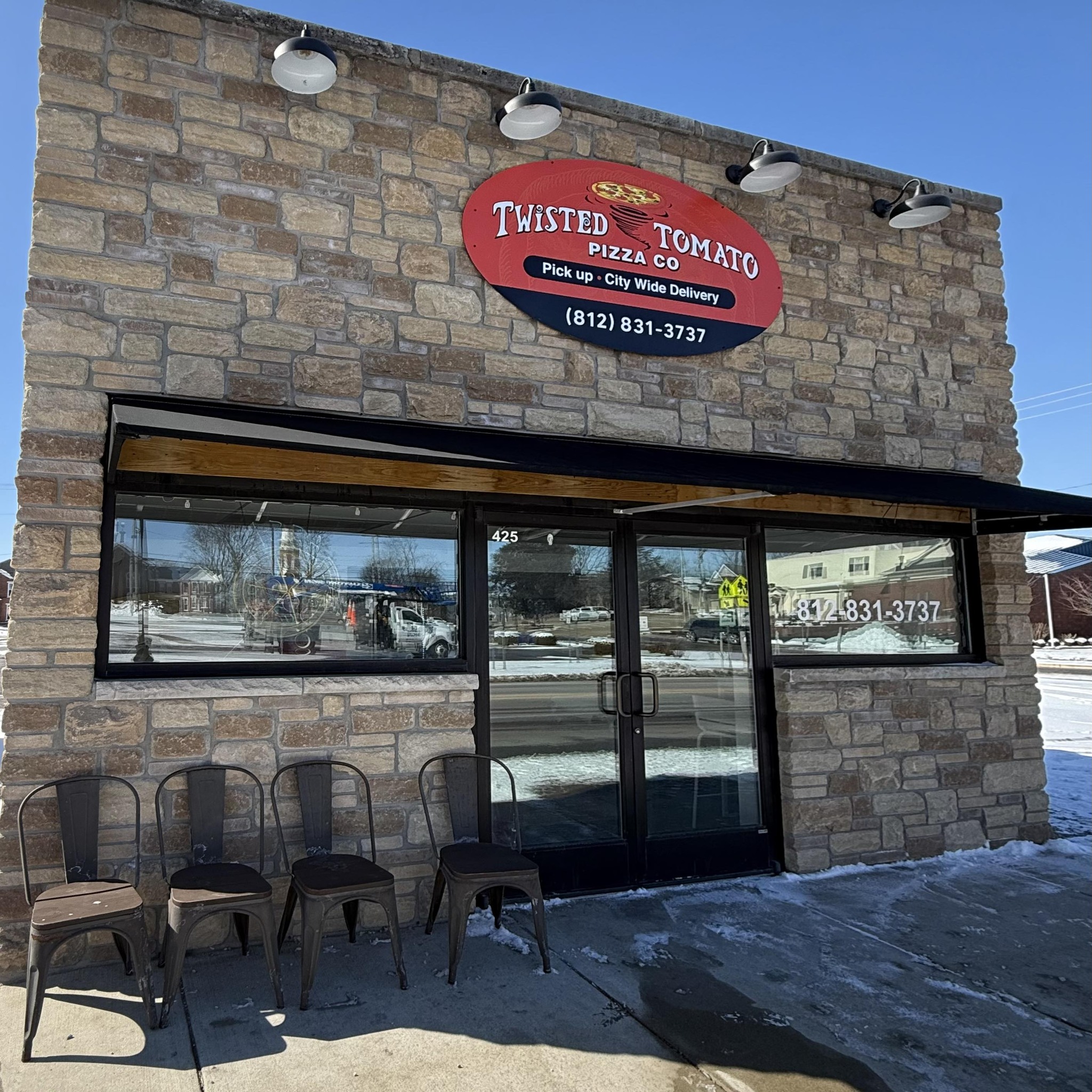 Mount Vernon Twisted Tomato Pizza Co. | Mount Vernon IN