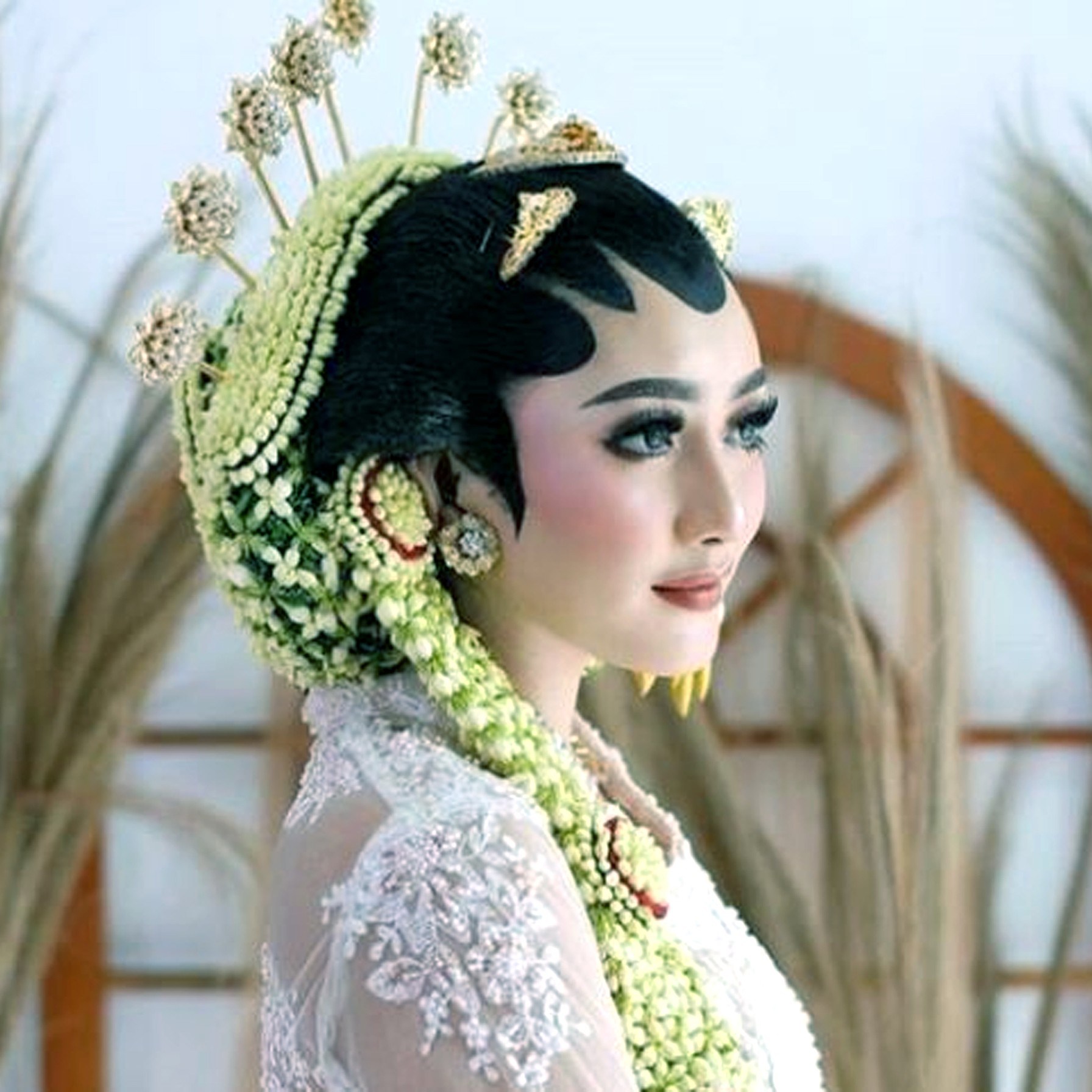 Bunga Intan Angel