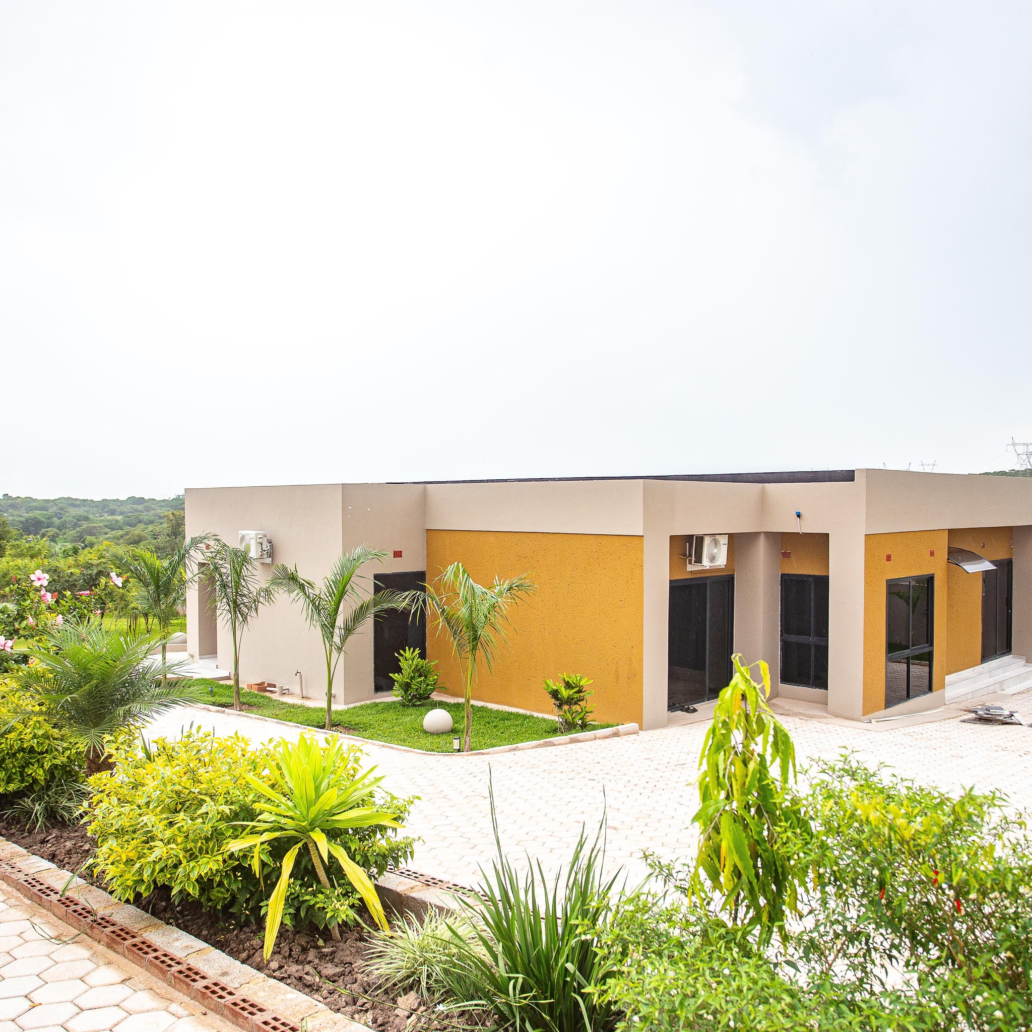 Photo inspiration: Visual Reference: Secret Oasis Luxury Apartments