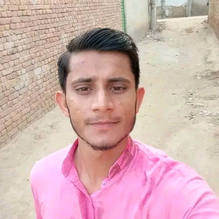 Adnan Riaz Fam | Mailsi