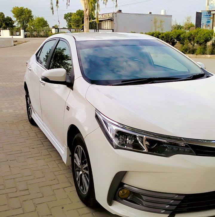 Ali Qureshi rent car | Lahore