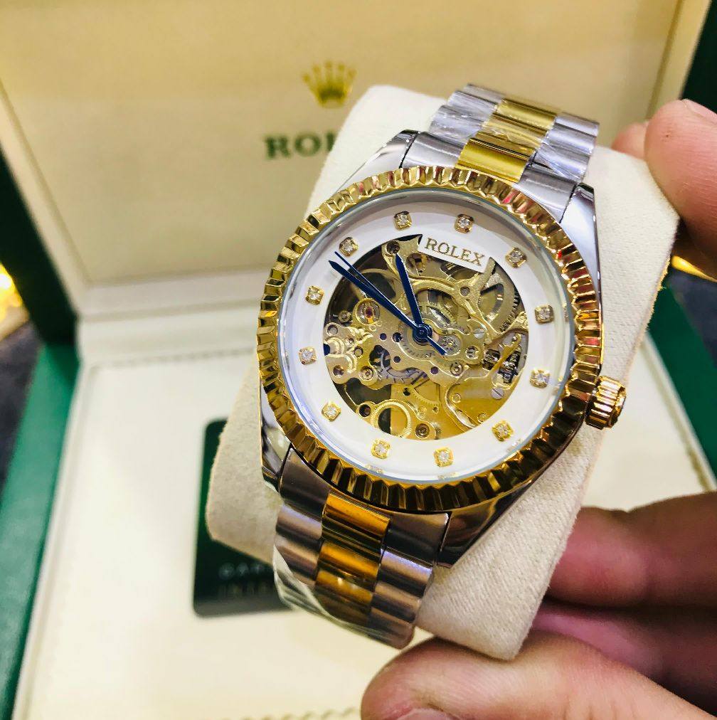 WATCH HUB