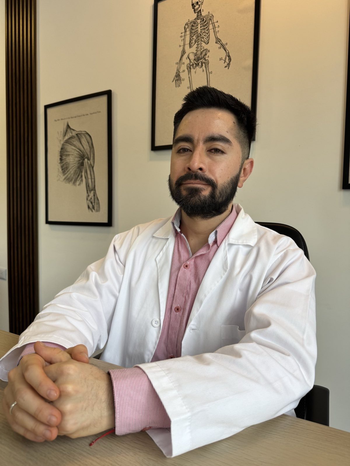 Dr. Molano