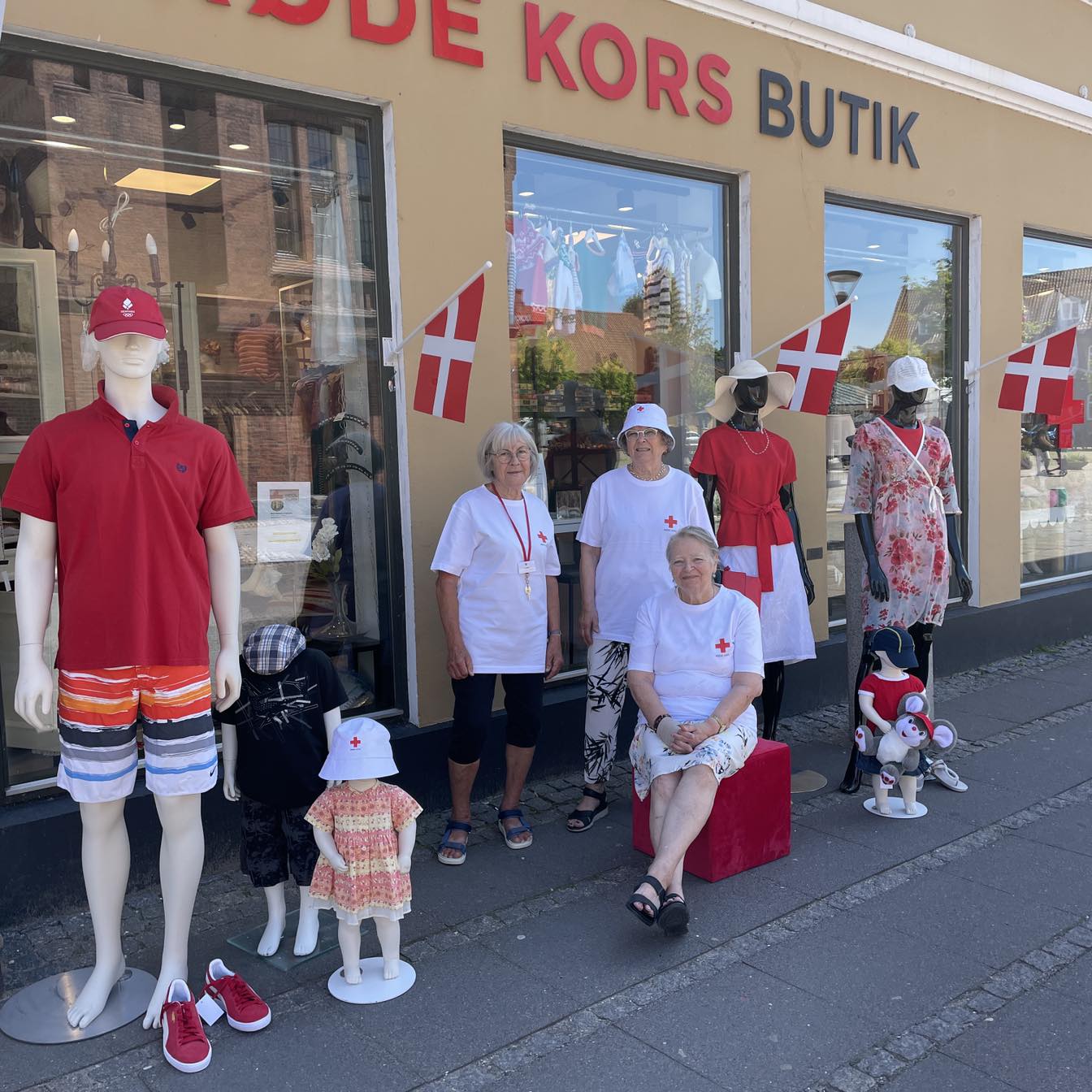 Røde Kors Sorø tøjbutik | Sorø