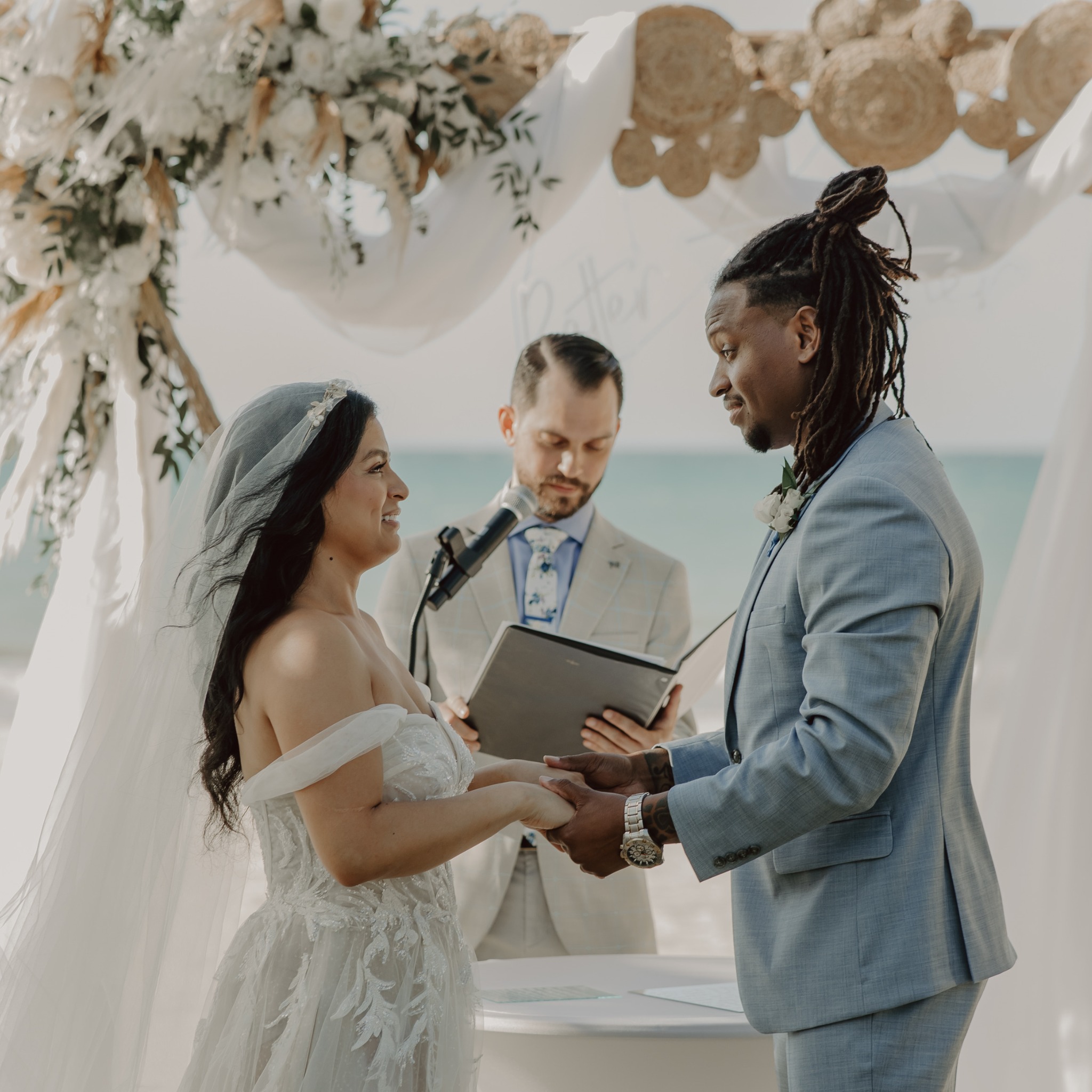 My Chicago Wedding Officiant | Chicago IL