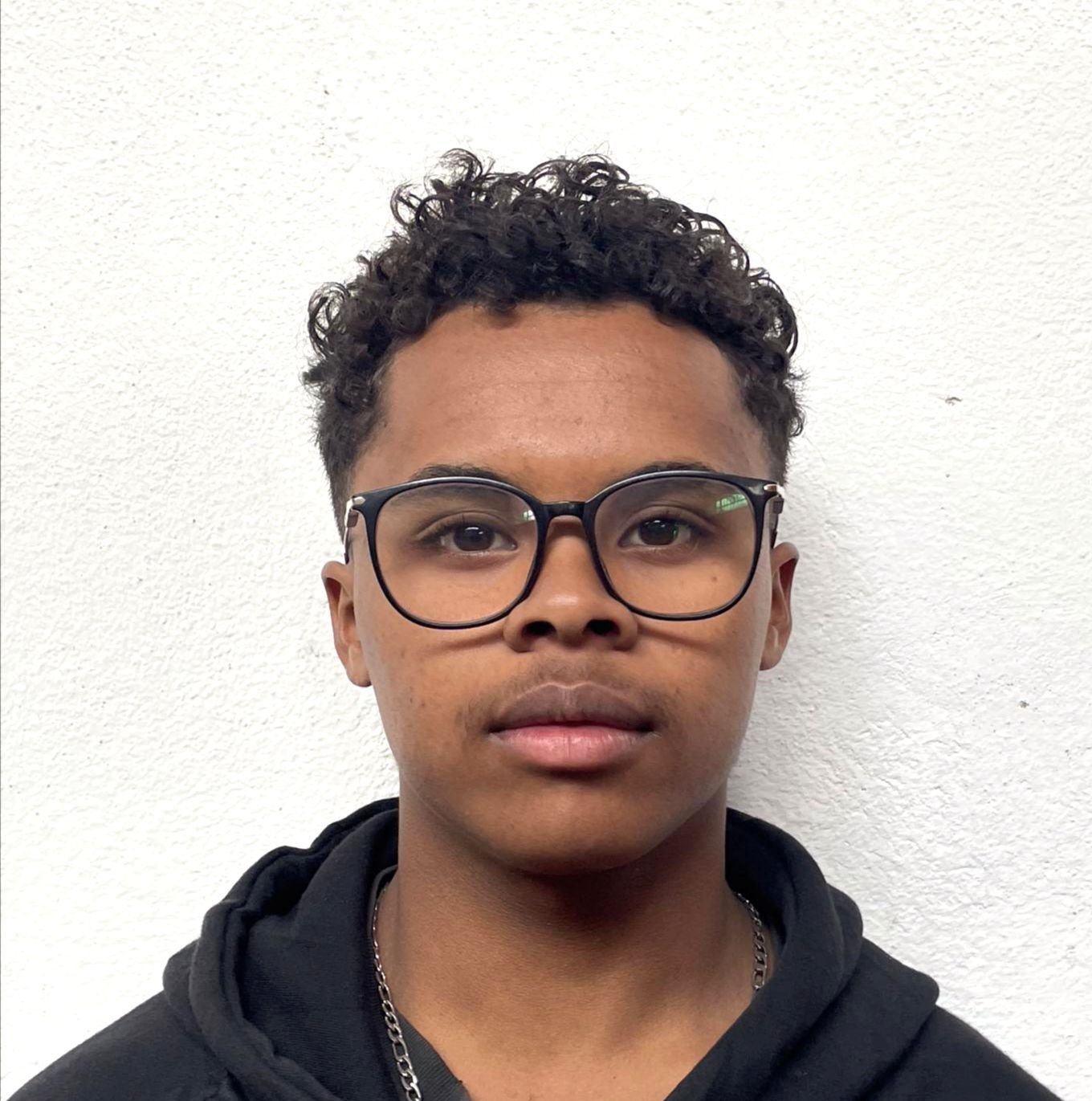 Manitra Rabearisoa | Antananarivo