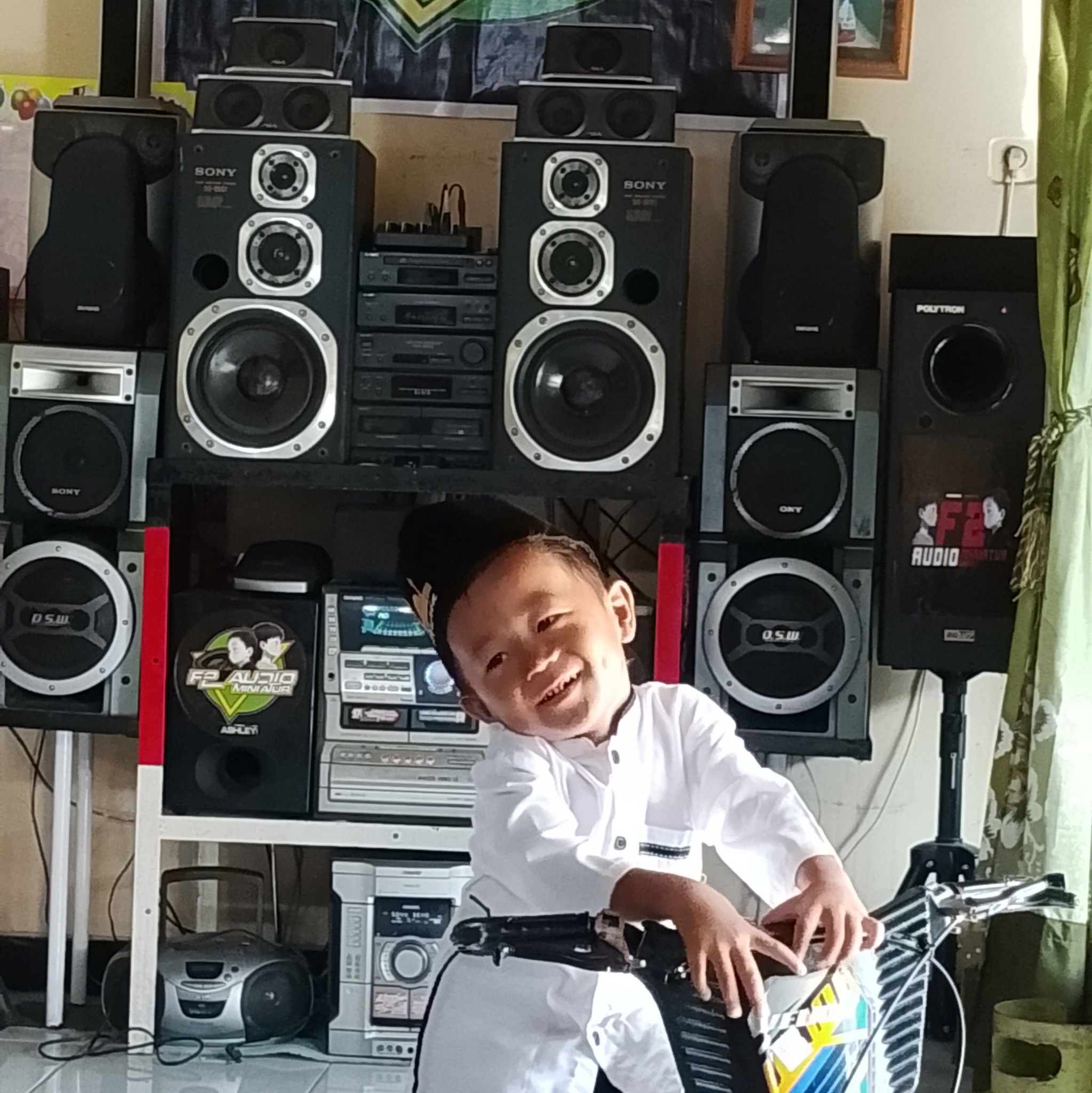 Test Play JBL E60 + KENWOOD KR-V9030..... Cukup OK lah yah.... | Ari Sutopo