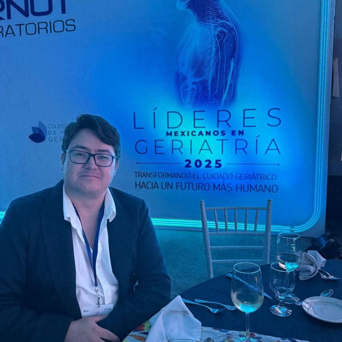 Dr. Jesús Pineda Romo Geriatra | Ensenada