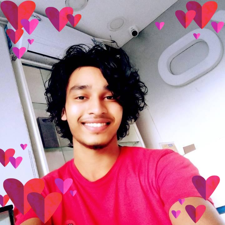 আপনি যদি Trading শিখতে চান এবং Live Market কীভাবে Analyze করা হয় তা