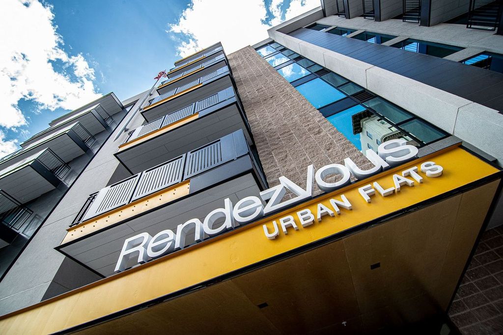 Curated visual reference: Gallery Detail: Rendezvous Urban Flats