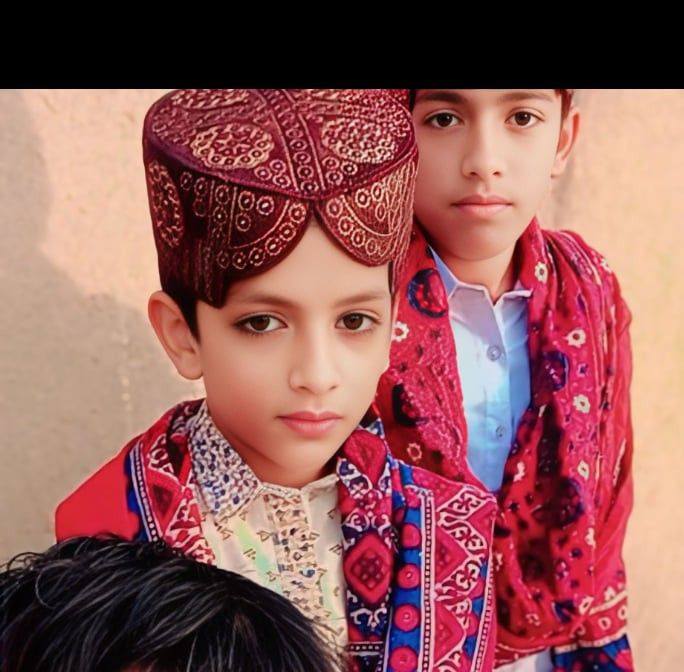 yadaan-official-song-tufail-khan-sanjrani-song-azad-production-fyp
