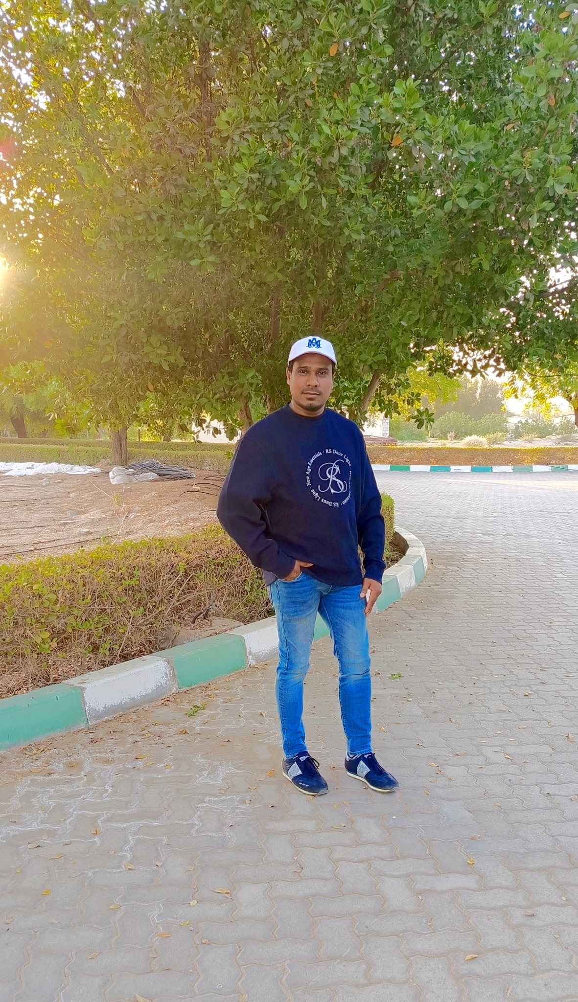 Md Ismil Hossain 0.5