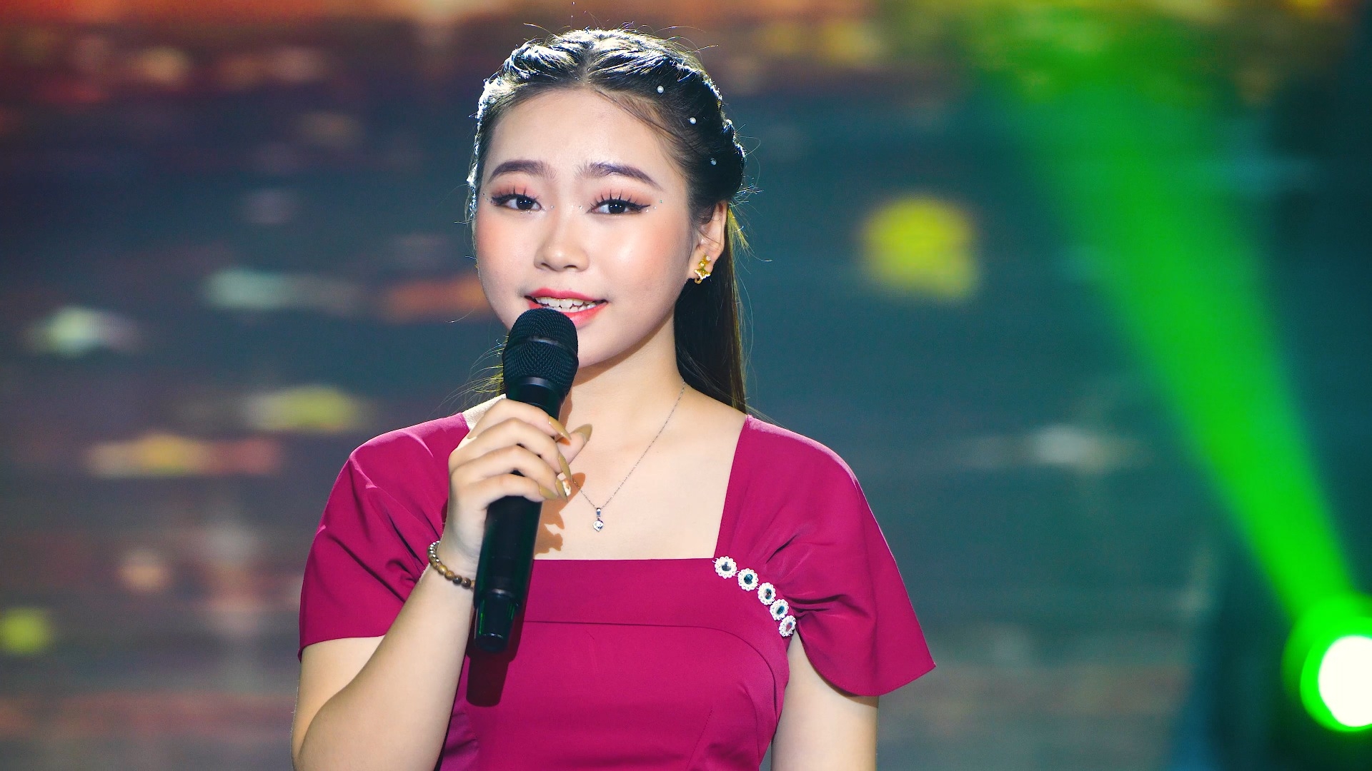 Giọng Ca Hà Vi