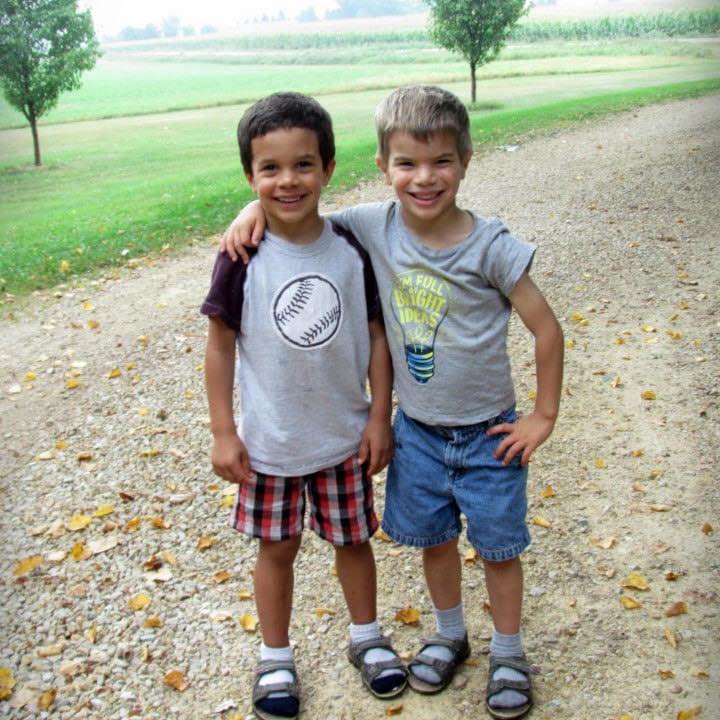 Photoshop Requests | Can someone make the background a apple orchard ...