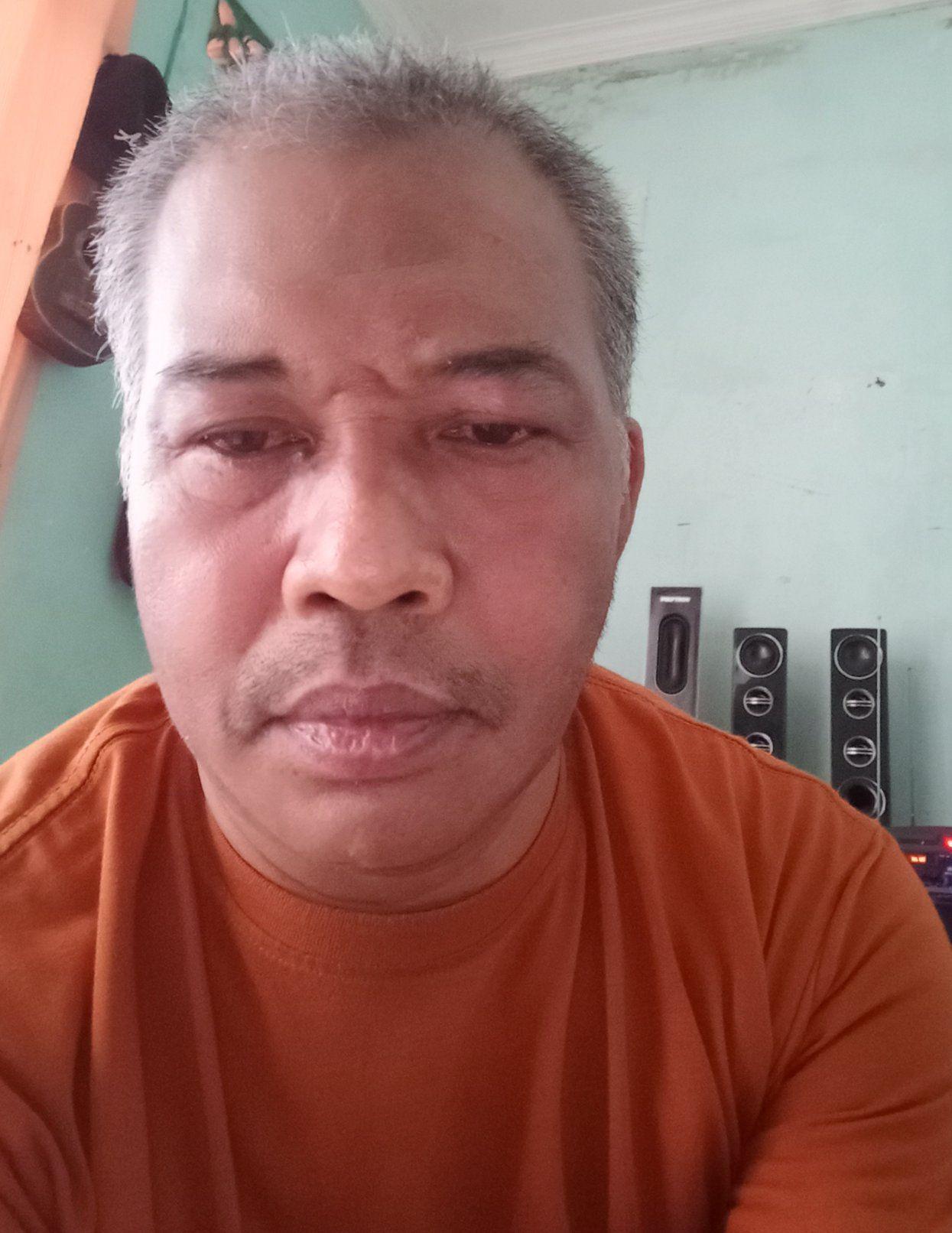 Hayu atuh hayu gasken lapak buah kalapa Cirata cimanggu mumpung lapak ...