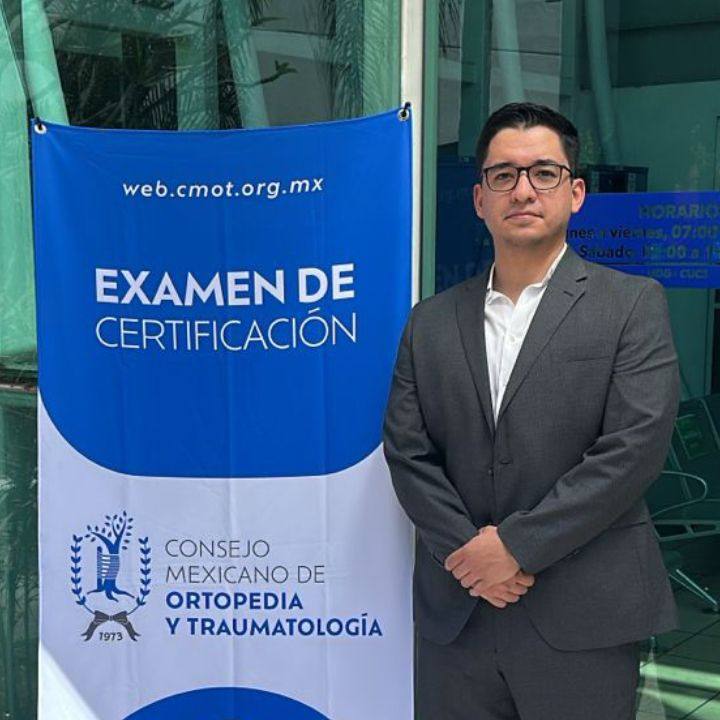 Dr. Xavier Chaparro Rentería - Traumatología y Ortopedia | Nogales