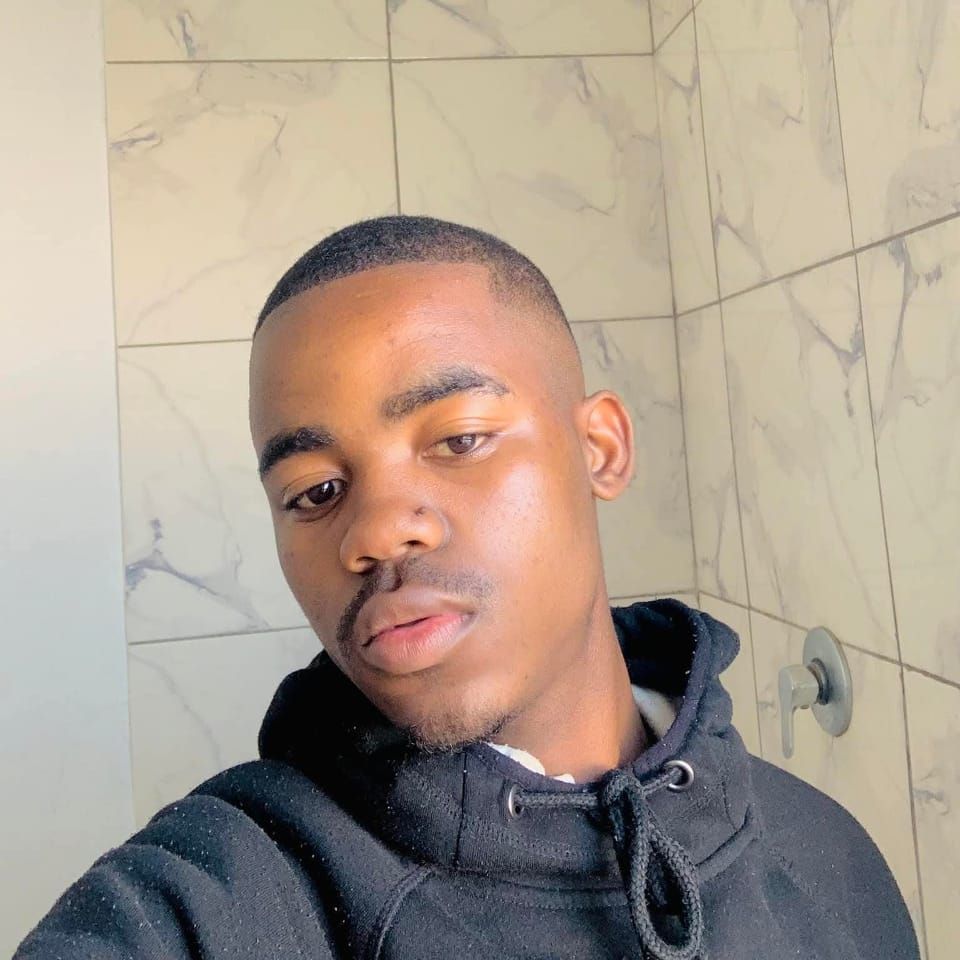 Zanokuhle Feke