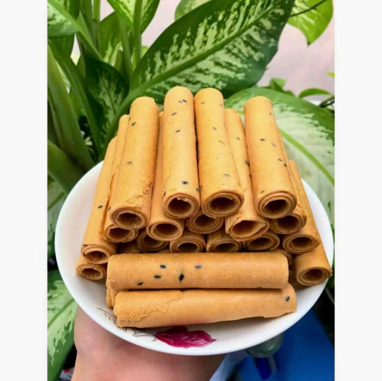 Bánh Ống Mè - Đặc Sản Cần Thơ | Can Tho
