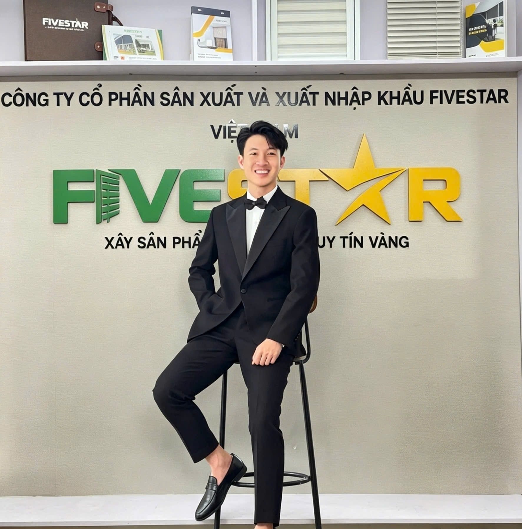 Bác nào cung cấp rèm ko gian thờ ko nhỉ??? | Facebook