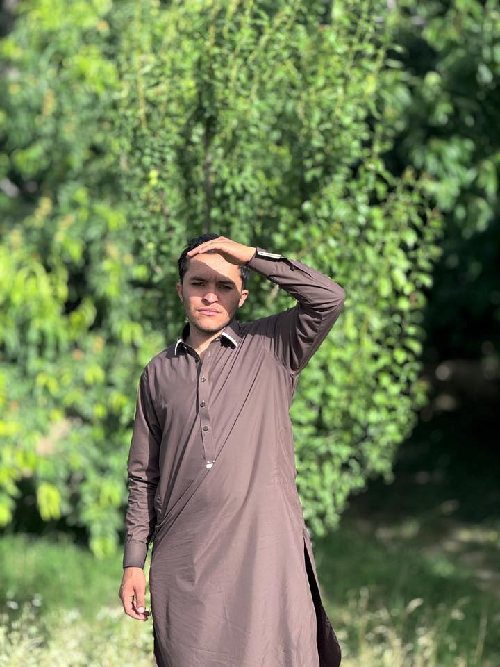Inamullah Khan