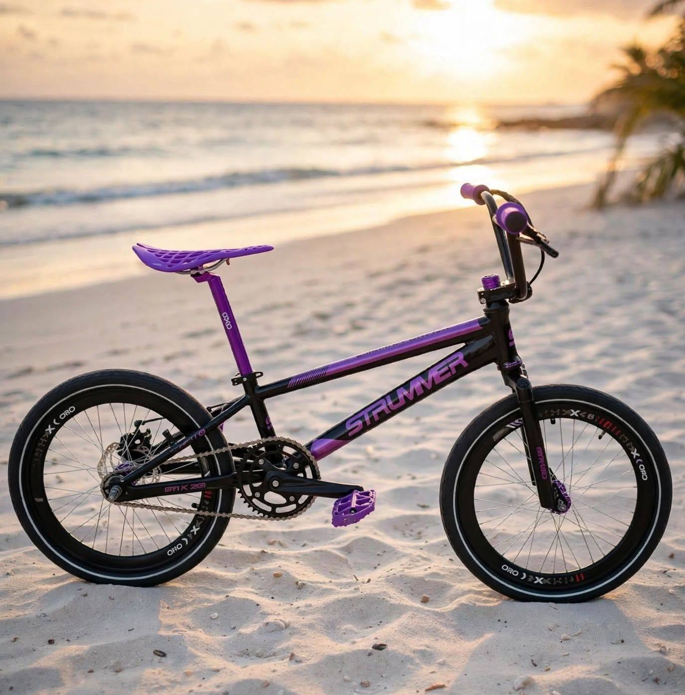 A little warm up before shows on the Santa Cruz Bicycles Vala - love ...