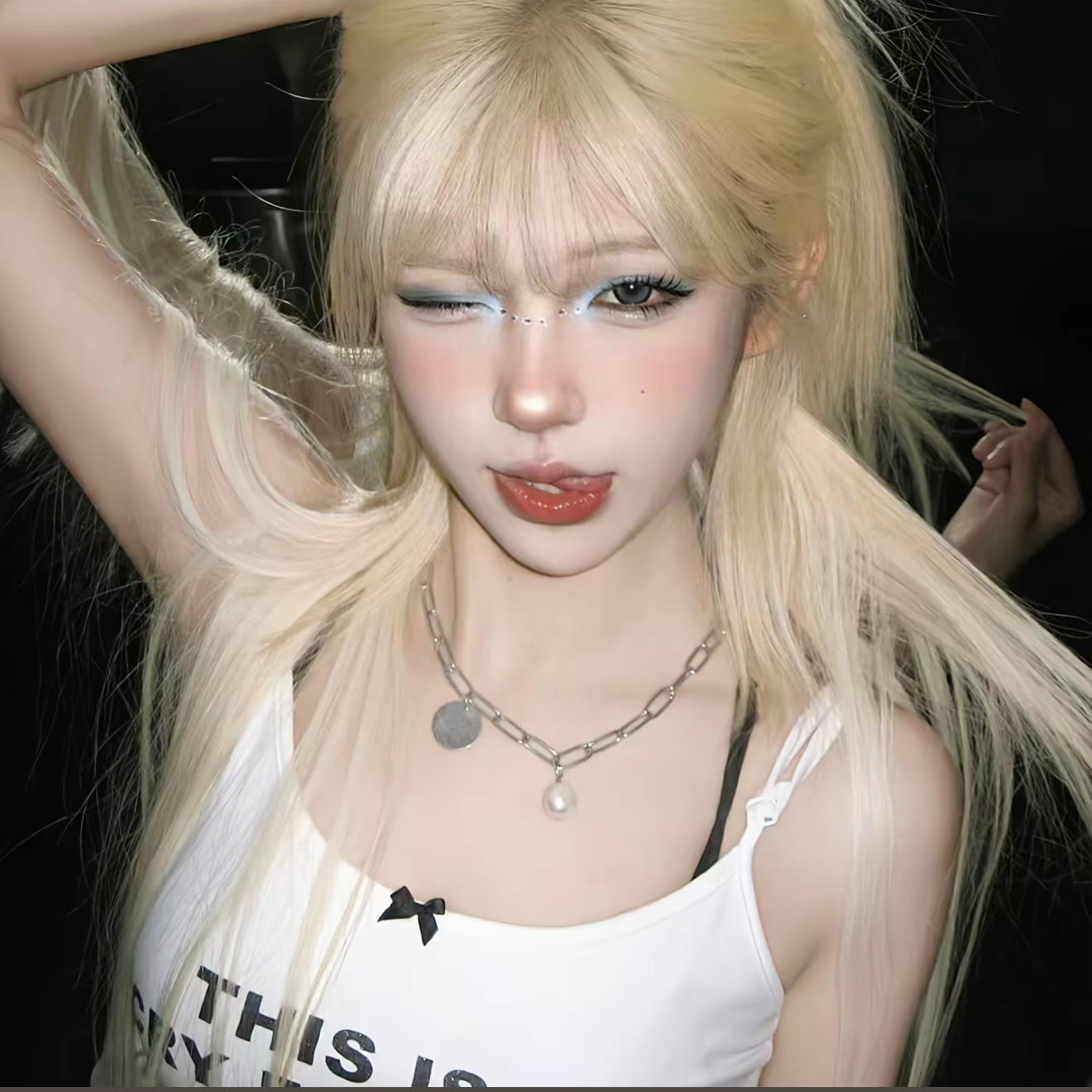 Watch 👉https://abroad.yd126.com/ab_short/playlet/rmnrEZTYJu 🌟 She is ...