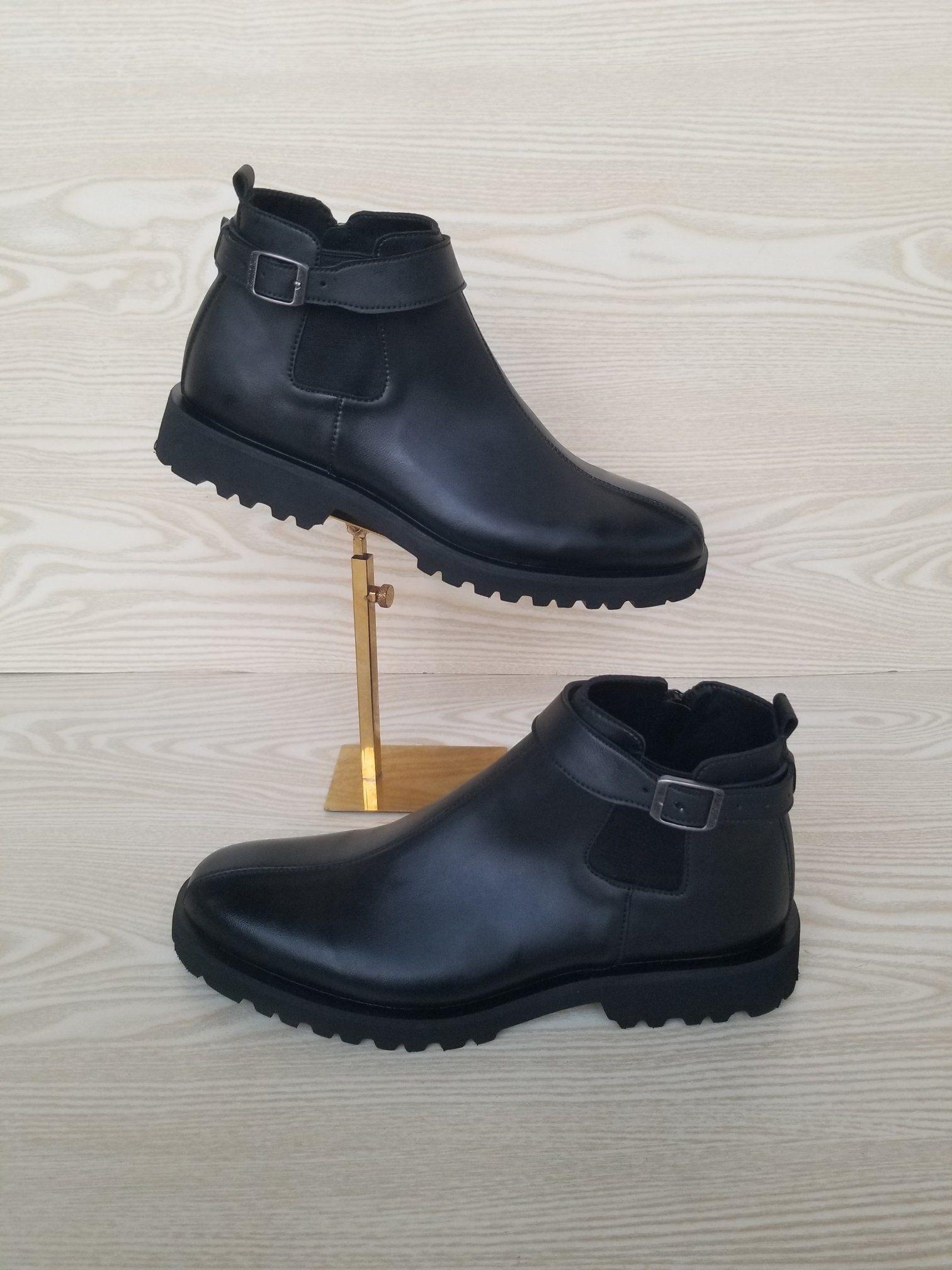 Handmade boots 😊🇸🇱 Which one is your favorite? #handmadeshoes #boots # ...
