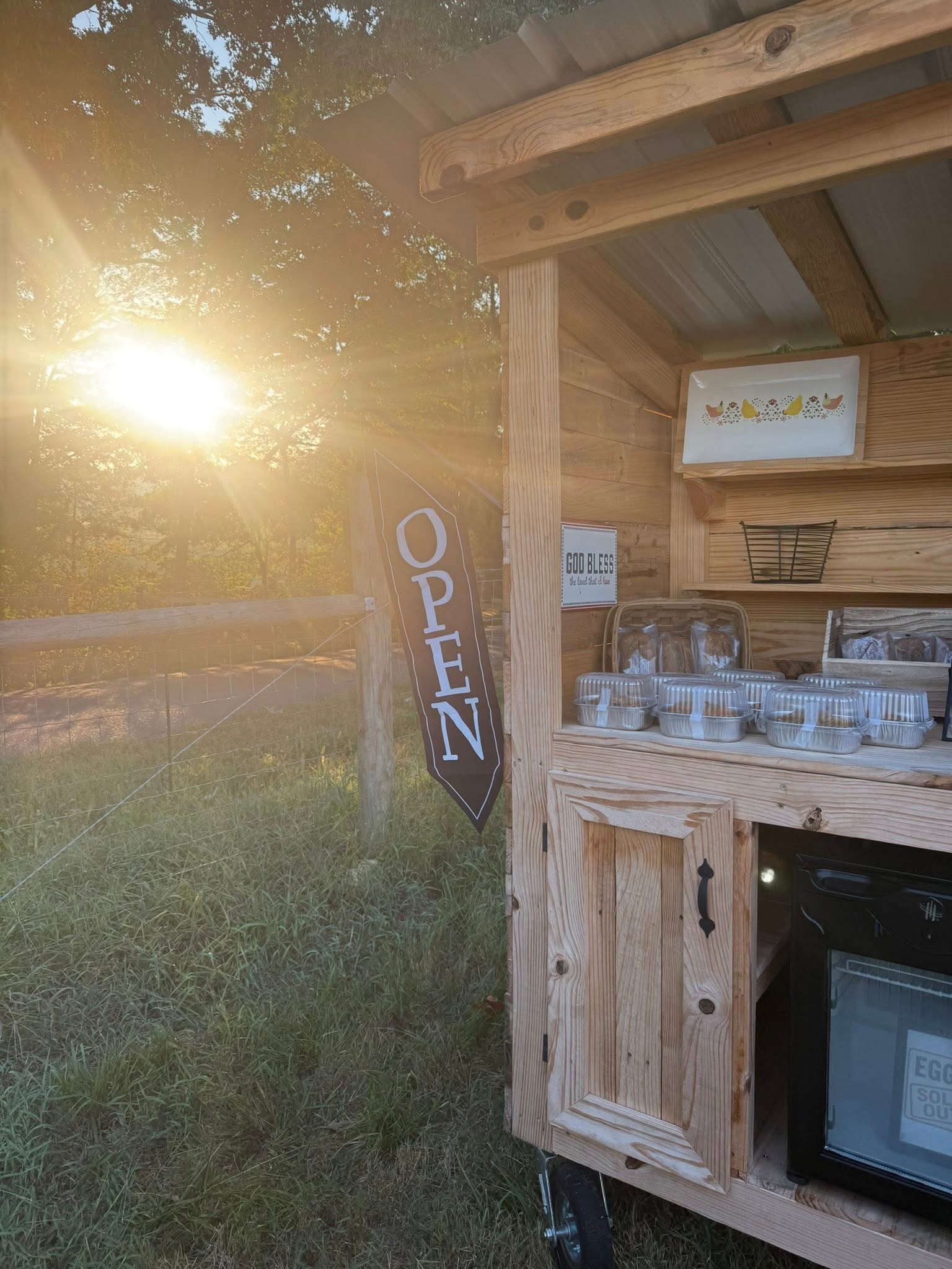 Feather and Mane Farm | Bon Aqua TN